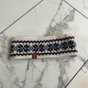 Nordic Patterned Knit Headband - White and Navy